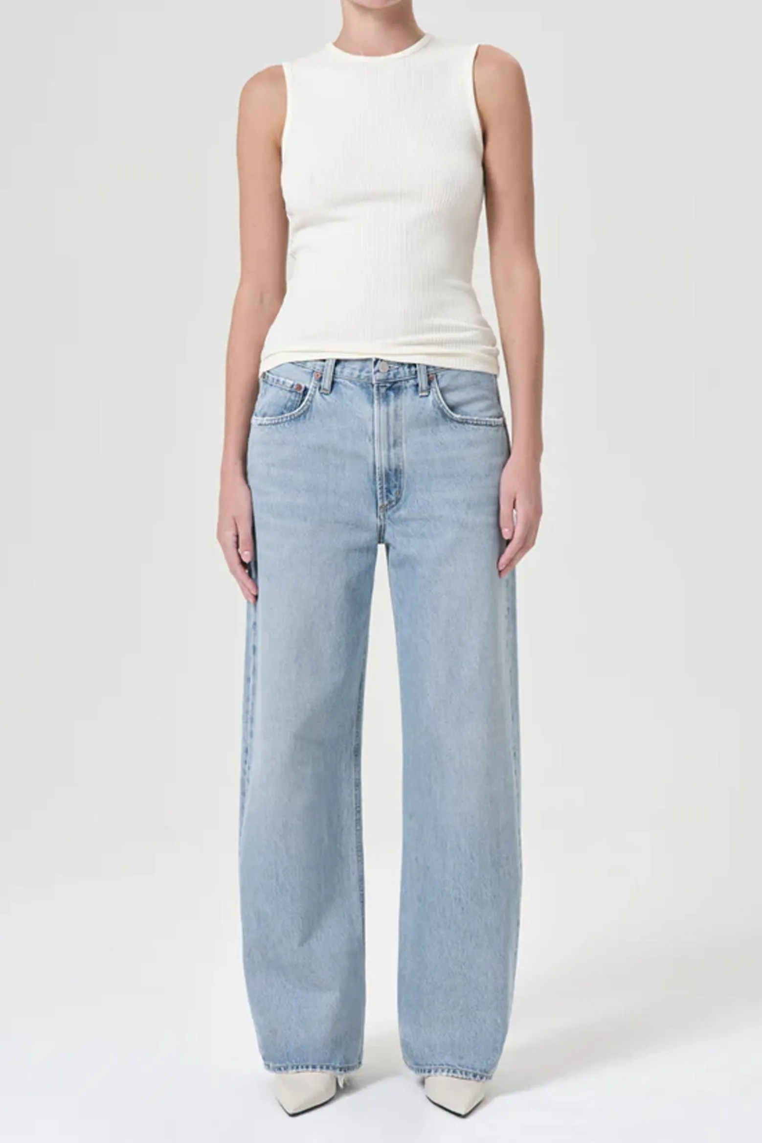 LOW CURVE JEAN