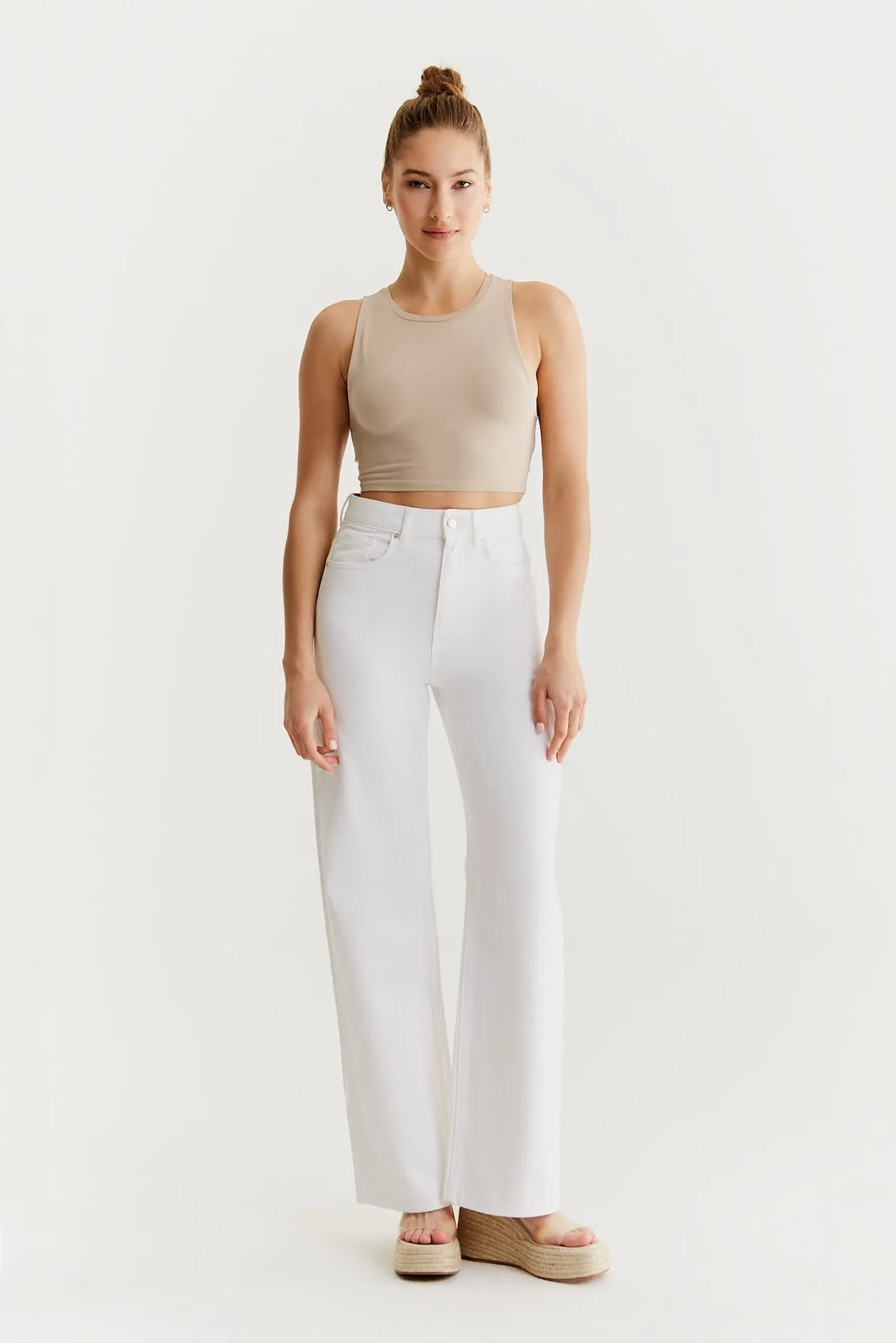 Maria - Ultra High Waist 5 Wide Leg Jeans - White