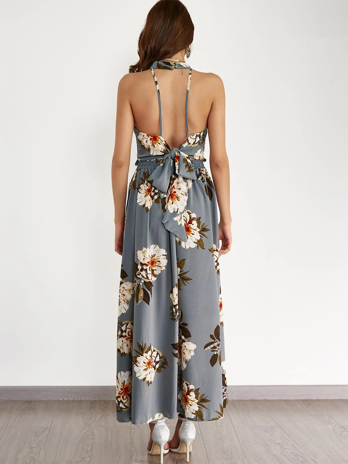 Wholesale Grey Halter Sleeveless Floral Print Backless Self-Tie Slit Hem Dresses