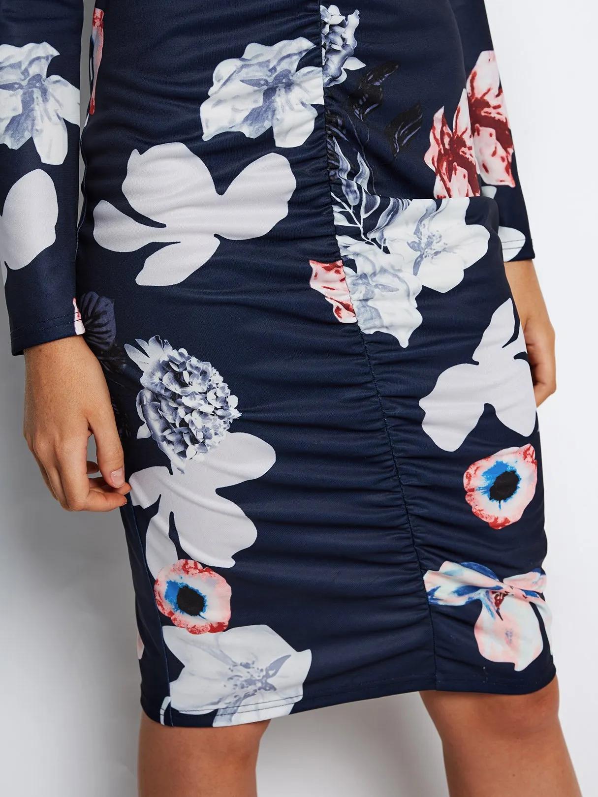 Wholesale Navy V-Neck Long Sleeve Floral Print Pleated Dresses