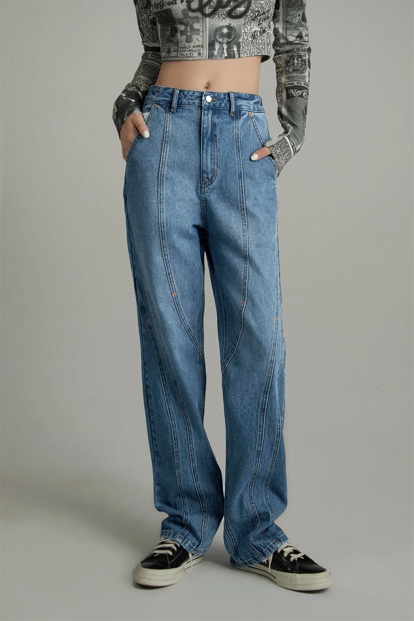 Wide Washed Jeans